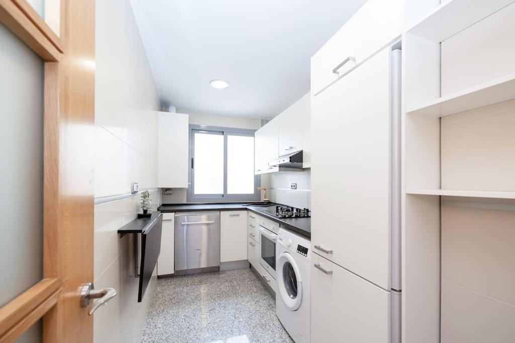 Acogedor Apartamento Pleno Centro De Granada Y Parking Eksteriør billede